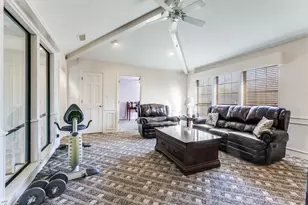 3706 Oakridge Cir, Garland, TX 75040 - Photo 17