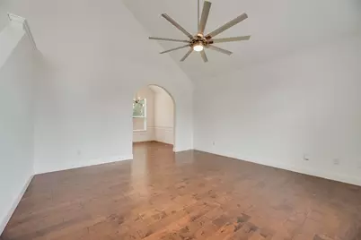 1305 Meadowbrook Drive, McKinney, TX 75069 - Photo 7