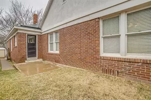 2600 S Adams St, Fort Worth, TX 76110 - Photo 21
