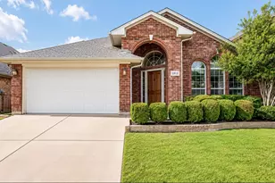 8833 Sunset Trace Dr, Fort Worth, TX 76244 - Photo 1