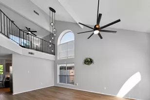 10836 Tall Oak Dr, Fort Worth, TX 76108 - Photo 5