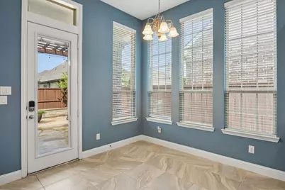 404 Warwick Boulevard, Lewisville, TX 75056 - Photo 11