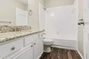920 Felicia Ln, Arlington, TX 76017 - Photo 15