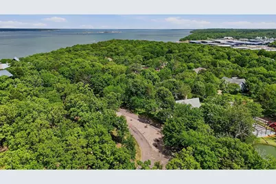 424 Oak Hills Drive, Pottsboro, TX 75076 - Photo 25