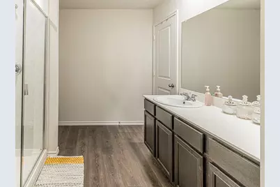 3307 Knoll Drive, Ennis, TX 75119 - Photo 9