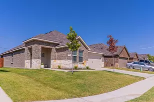 3307 Knoll Dr, Ennis, TX 75119 - Photo 3