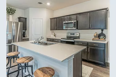 3307 Knoll Drive, Ennis, TX 75119 - Photo 5