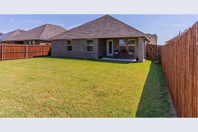 3307 Knoll Drive, Ennis, TX 75119 - Photo 13