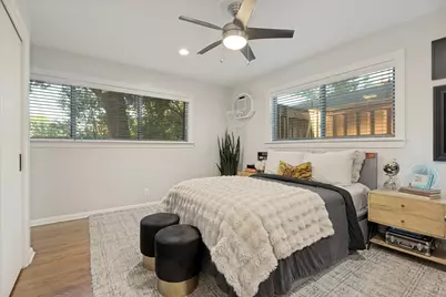 1513 Cedar Hill Avenue, Dallas, TX 75208 - Photo 23