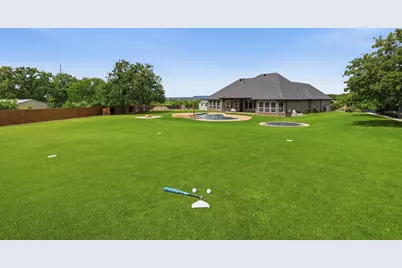3913 Homestead Court, Granbury, TX 76049 - Photo 31