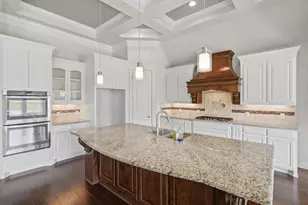 3913 Homestead Ct, Granbury, TX 76049 - Photo 9