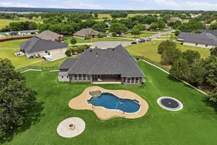3913 Homestead Ct, Granbury, TX 76049 - Photo 39