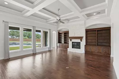 3913 Homestead Court, Granbury, TX 76049 - Photo 5