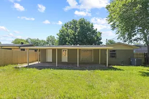 9745 Ash Creek Dr, Dallas, TX 75228 - Photo 23