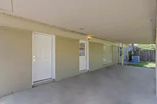9745 Ash Creek Dr, Dallas, TX 75228 - Photo 23