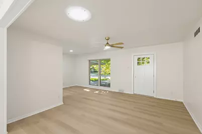 9745 Ash Creek Drive, Dallas, TX 75228 - Photo 9