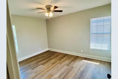 5433 Purington Avenue, Fort Worth, TX 76112 - Photo 17