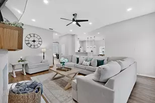 8406 Lexington Ct, Rowlett, TX 75089 - Photo 7