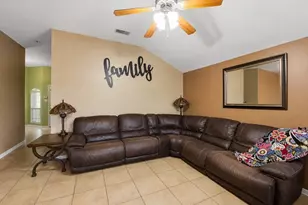 1648 Tampa Bay Dr, Dallas, TX 75217 - Photo 5