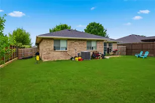 1648 Tampa Bay Dr, Dallas, TX 75217 - Photo 19