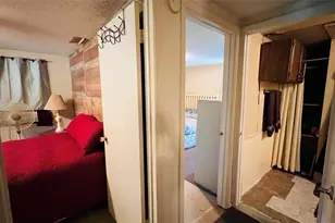 613 Hilltop Dr, Tool, TX 75143 - Photo 5