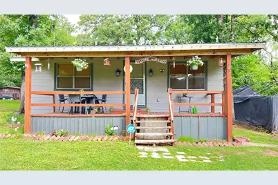 613 Hilltop Drive, Tool, TX 75143 - Photo 1