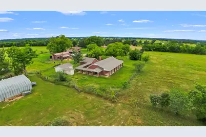 512 Fcr 701, Fairfield, TX 75840 - Photo 1