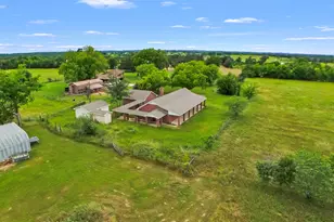 512 Fcr 701, Fairfield, TX 75840 - Photo 1