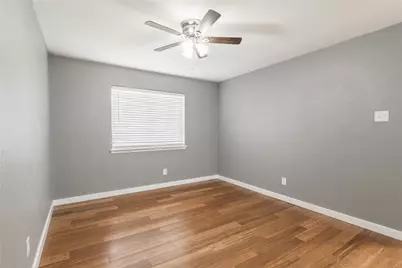 705 Valiant Circle, Garland, TX 75043 - Photo 9