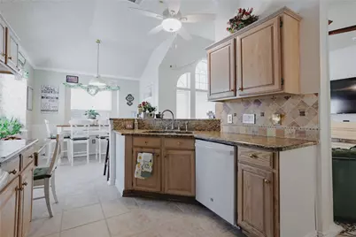 7115 Oaklawn, Sachse, TX 75048 - Photo 9