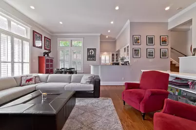 2620 Thomas Avenue, Dallas, TX 75204 - Photo 5