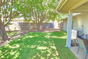 5324 Mission Cir, Granbury, TX 76049 - Photo 5