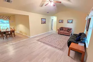 5324 Mission Cir, Granbury, TX 76049 - Photo 17