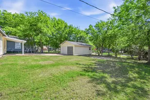 3608 Katrine St, Haltom City, TX 76117 - Photo 37