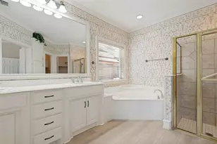 2409 Bedford Cir, Bedford, TX 76021 - Photo 17