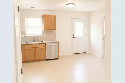 600 Pacific Street E, Honey Grove, TX 75446 - Photo 7