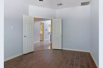 1429 Pepperidge Lane, Fort Worth, TX 76131 - Photo 5