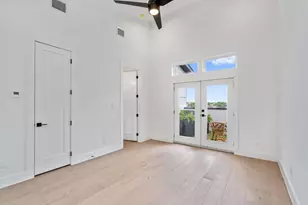 4208 Live Oak St, Dallas, TX 75204 - Photo 31