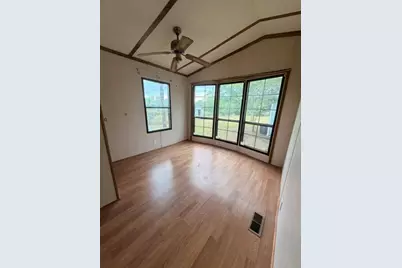 9391 County Road 2514, Eustace, TX 75124 - Photo 13