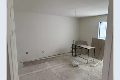 812 W 10th Street, Bonham, TX 75418 - Photo 11