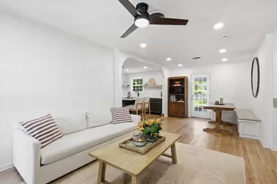 5004 Lovell Avenue, Fort Worth, TX 76107 - Photo 5