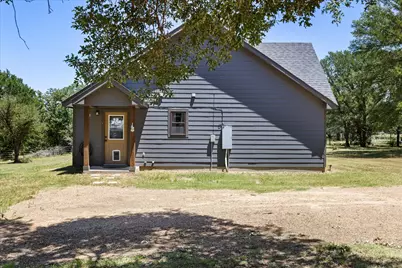 11740 Bakers Crossing Road, Bluff Dale, TX 76433 - Photo 33