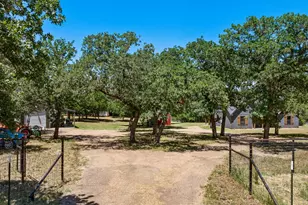 11740 Bakers Crossing Rd, Bluff Dale, TX 76433 - Photo 21