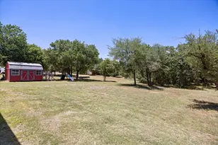 11740 Bakers Crossing Rd, Bluff Dale, TX 76433 - Photo 25