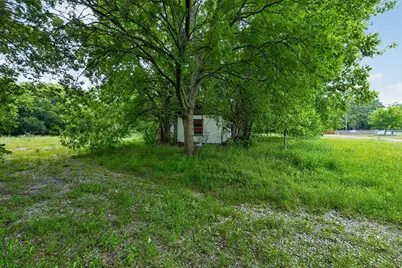 4002 Curry Road, Arlington, TX 76001 - Photo 25