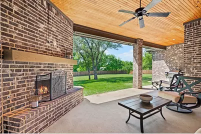 200 Clayton Xing, Springtown, TX 76082 - Photo 33