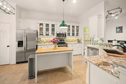 7311 Heritage Oaks Drive, Arlington, TX 76001 - Photo 15