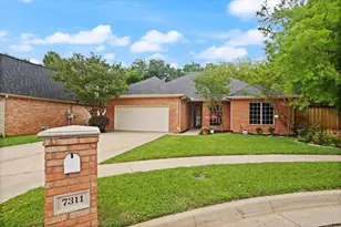 7311 Heritage Oaks Dr, Arlington, TX 76001 - Photo 3