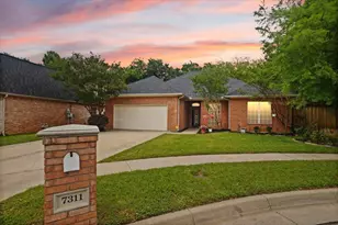 7311 Heritage Oaks Dr, Arlington, TX 76001 - Photo 1