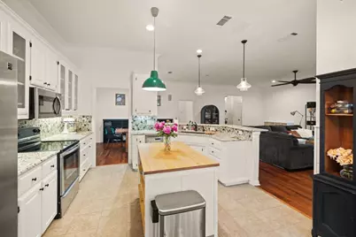 7311 Heritage Oaks Drive, Arlington, TX 76001 - Photo 19
